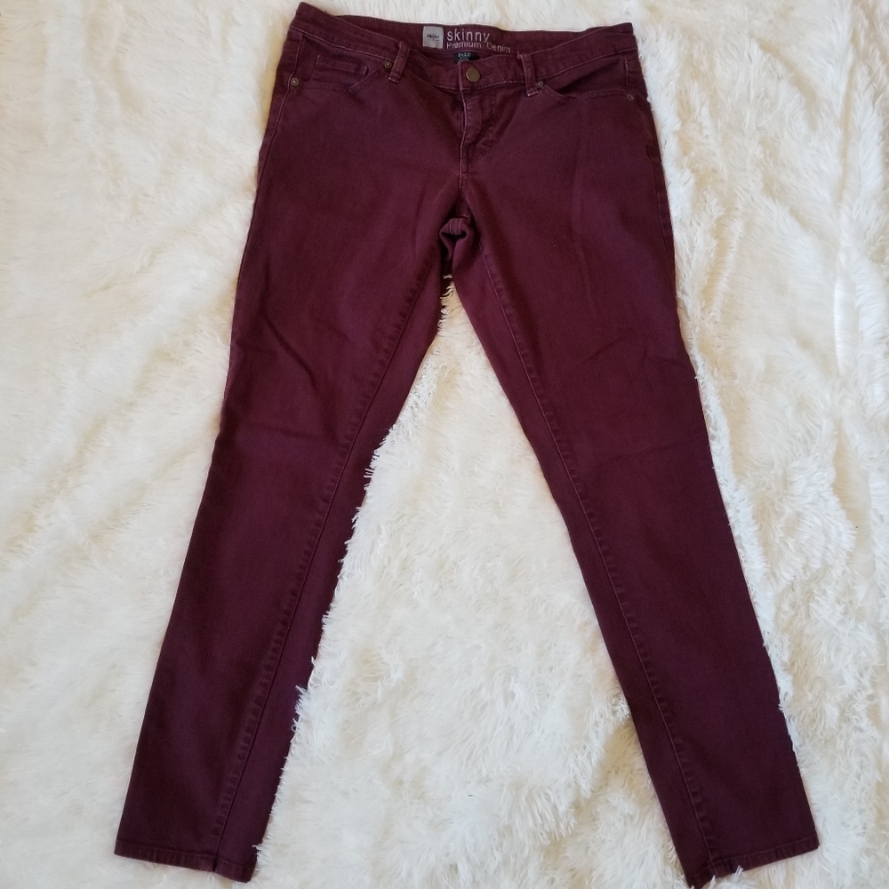 Mossimo burgundy skinny jeans